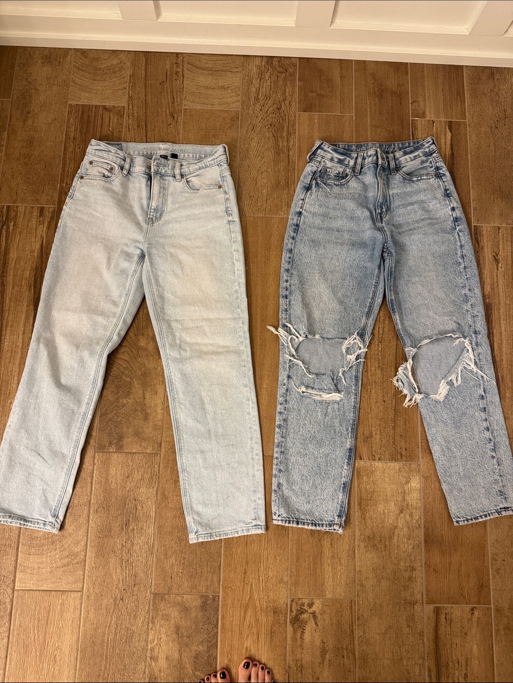 American Eagle Outfitters Light Blue & Medium Blue Women’s Jeans (Pair)